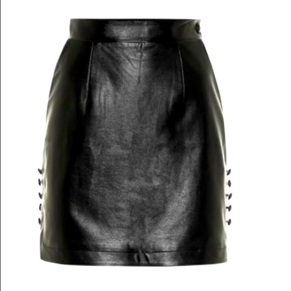 NWOT MATERIEL TBLISI BLACK FAUX LEATHER SKIRT SIZE SMALL !